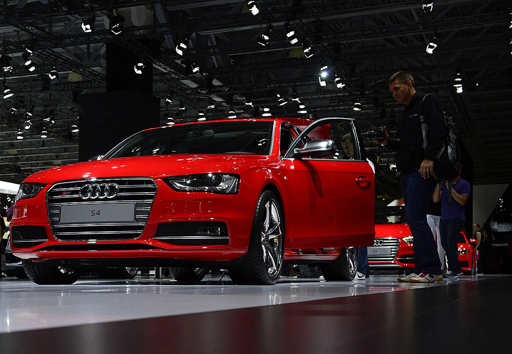 download AUDI S4 able workshop manual