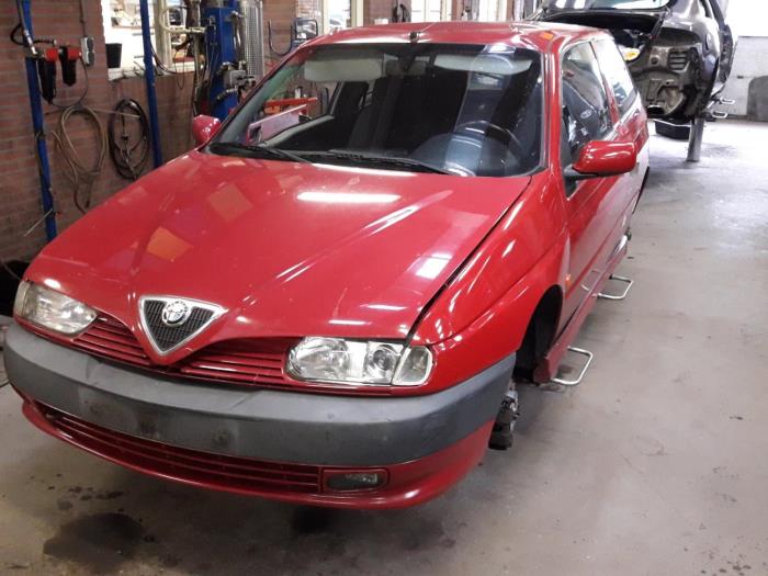 download Alfa Romeo 145 146 workshop manual