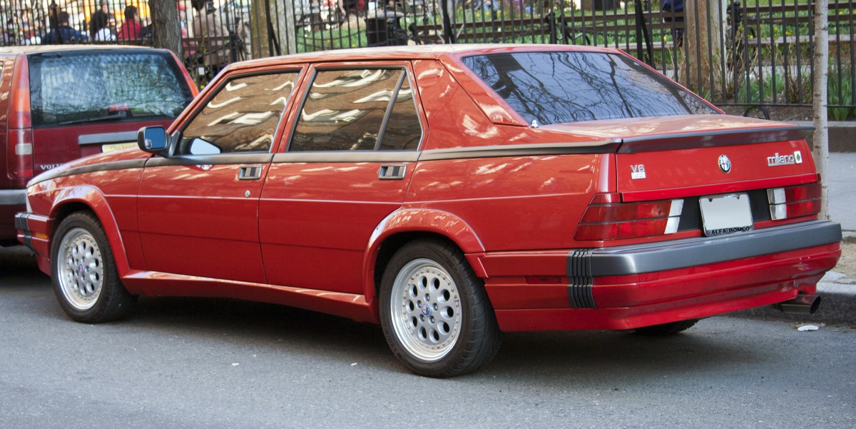 download Alfa Romeo 75 able workshop manual