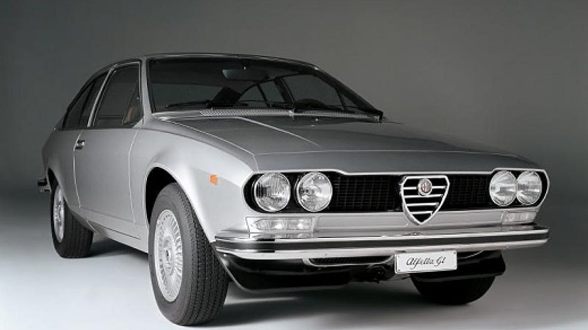 download Alfa Romeo Alfetta able workshop manual