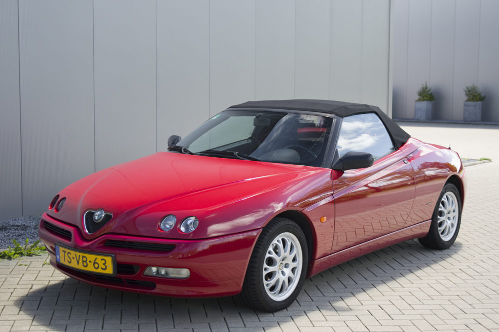 download Alfa Romeo Spider 916 workshop manual