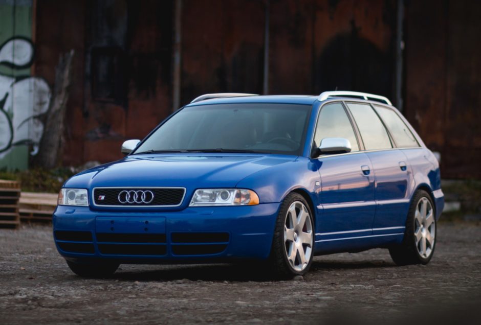 download Audi A4 B5 Avant workshop manual