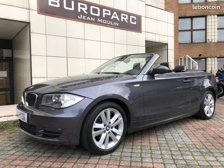 download BMW 1 Series E88 Convertable workshop manual