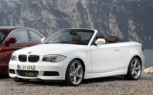 download BMW 135i Convertible workshop manual