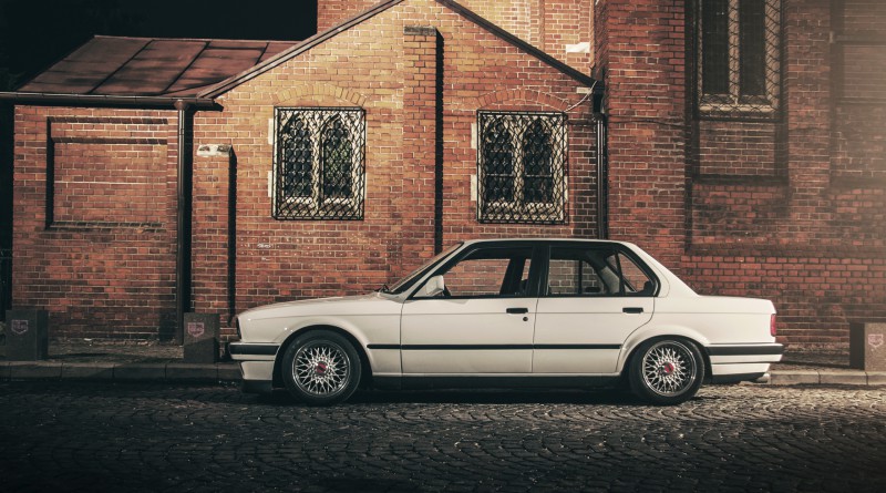 download BMW 316 E30 workshop manual