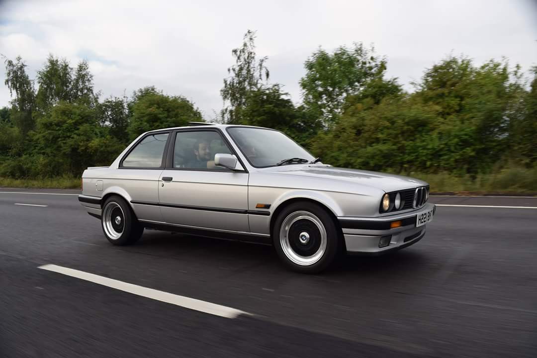 download BMW 318I E30 workshop manual