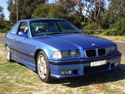 download BMW 325 ETM workshop manual