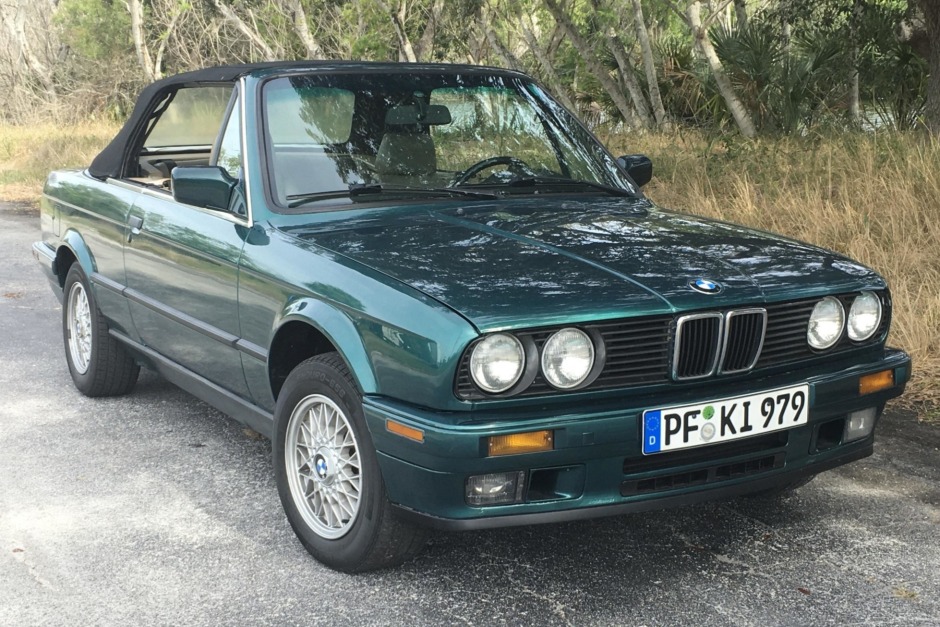 download BMW 325 able workshop manual