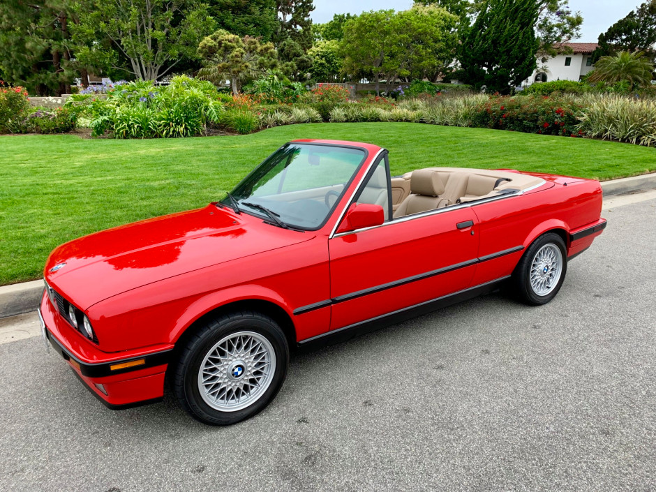 download BMW 325i Convertible ETM workshop manual