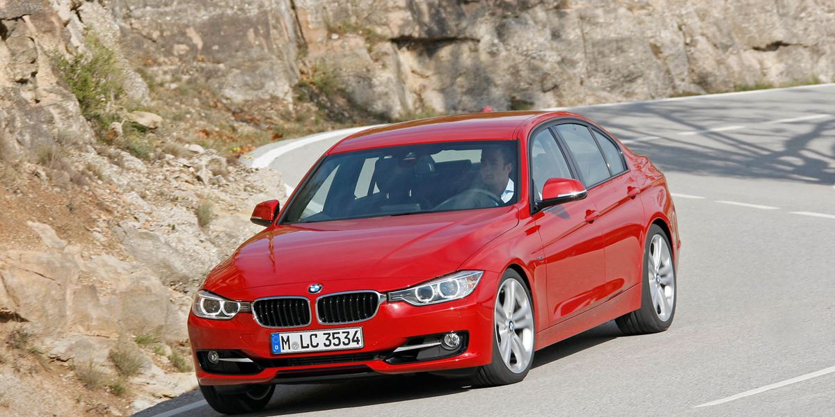 download BMW 328i Sedan able workshop manual