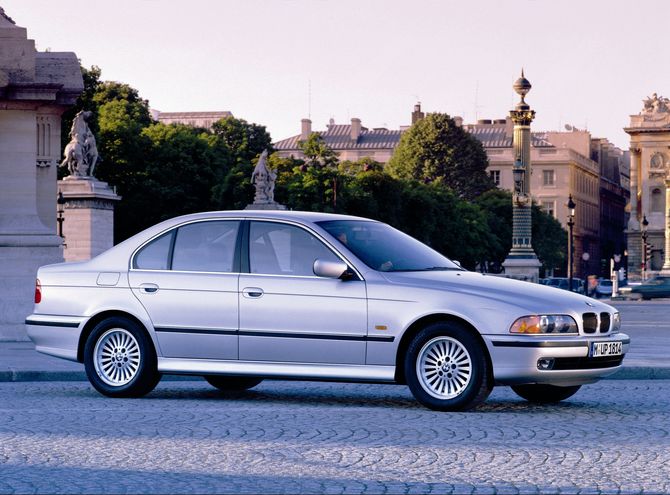 download BMW 5 E39 workshop manual