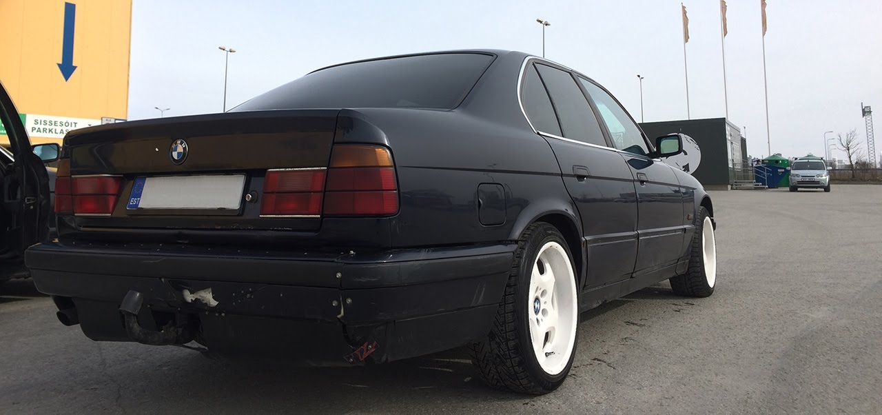 download BMW 520i workshop manual
