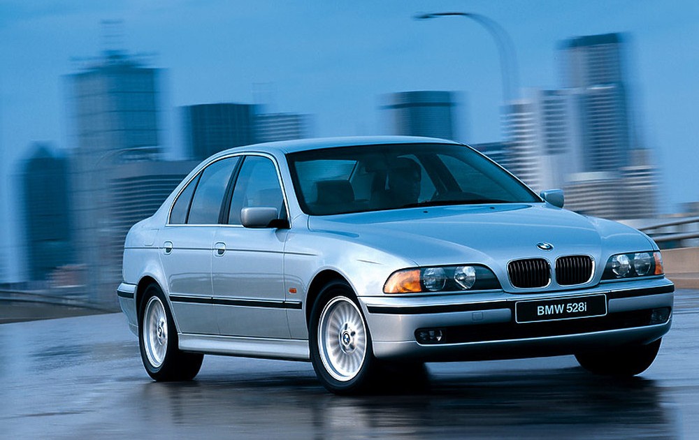 download BMW 525I 528I E39  able workshop manual