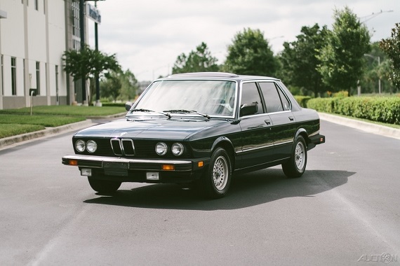 download BMW 528e workshop manual