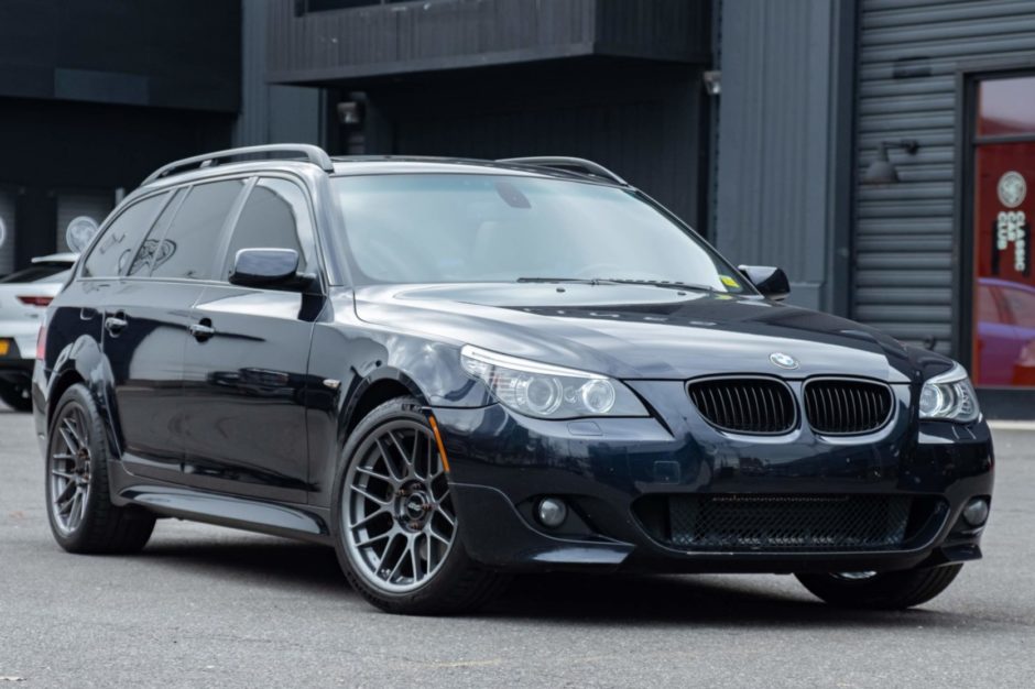 download BMW 535xi Sport Wagon workshop manual