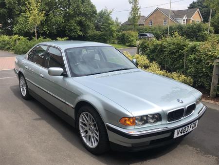 download BMW 7 Series E38 workshop manual