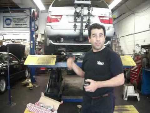 download BMW X5 30I workshop manual