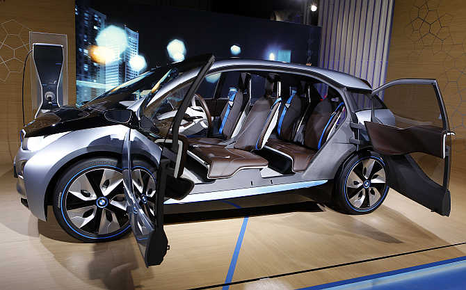 download BMW i3 Training workshop manual