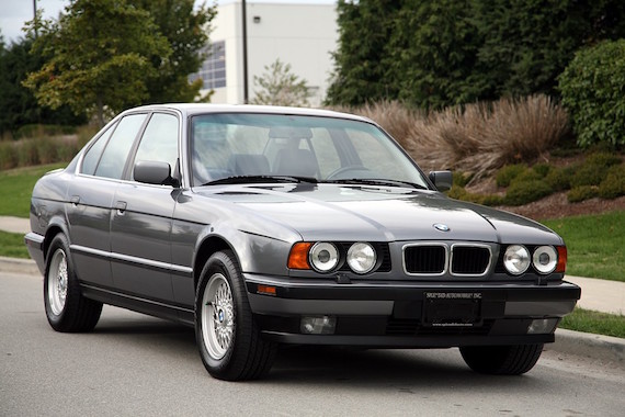 download Bmw 5 E39 530i Sedan workshop manual