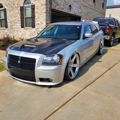 download Dodge Magnum able workshop manual