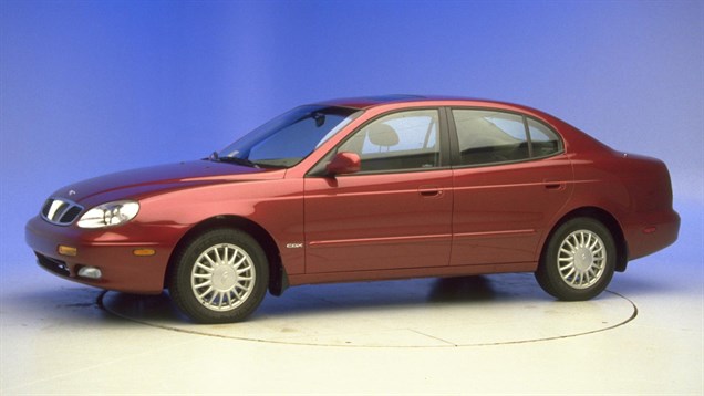 download Daewoo Leganza able workshop manual