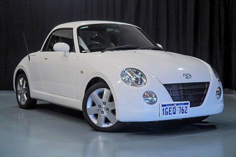 download Daihatsu Copen L880 workshop manual