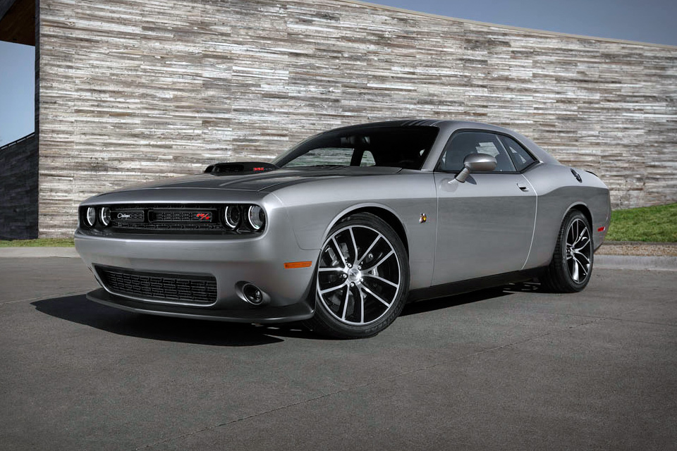 download Dodge Challenger workshop manual