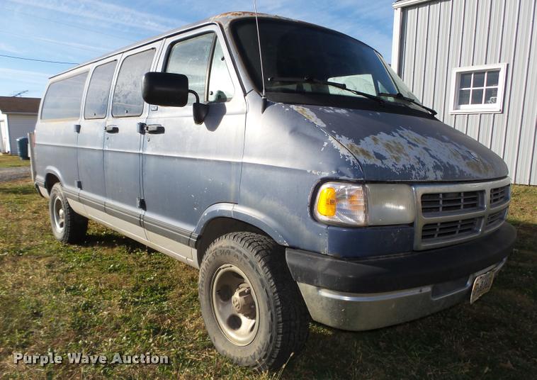 download Dodge Ram Van B2500 96 workshop manual