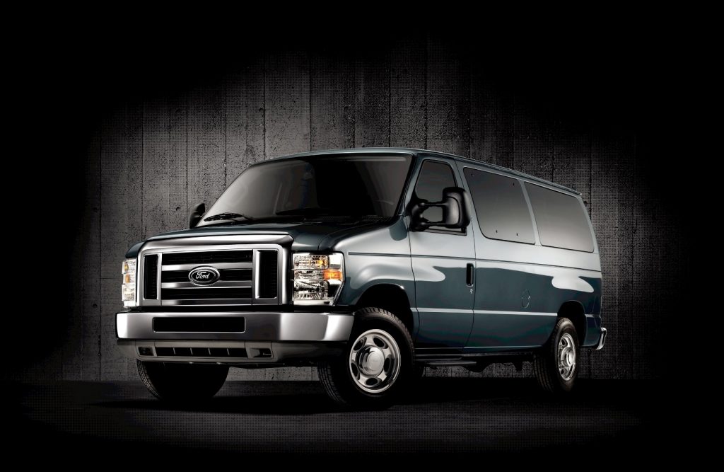 download Ford E Super Duty workshop manual