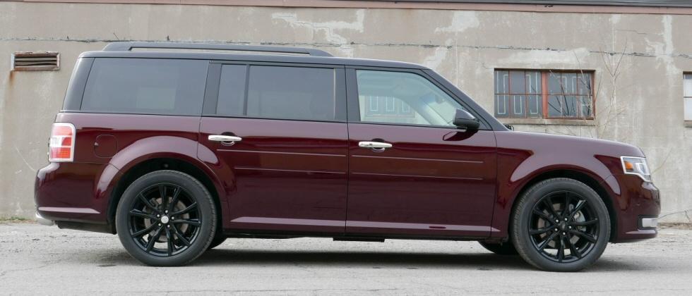 download Ford Flex to workshop manual