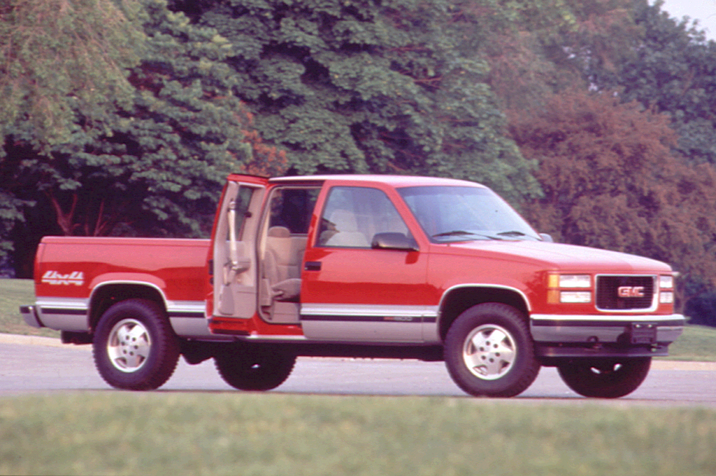 download GMC K2500 workshop manual