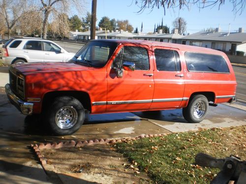 download GMC R1500 Suburban workshop manual