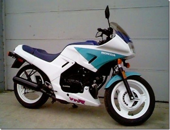 download Honda Vtr Vtr250 Motorcycle able workshop manual