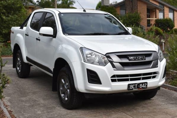 download Isuzu D max workshop manual