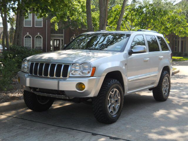 download JEEP Grand Cherokee WK workshop manual