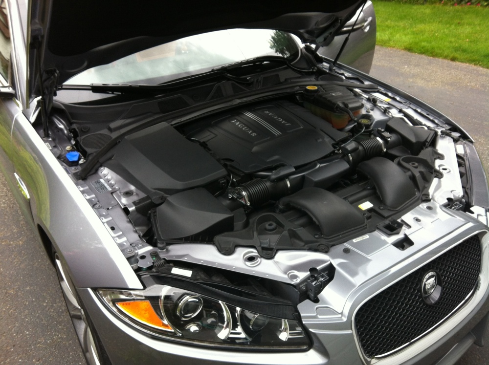 download Jaguar XFR workshop manual