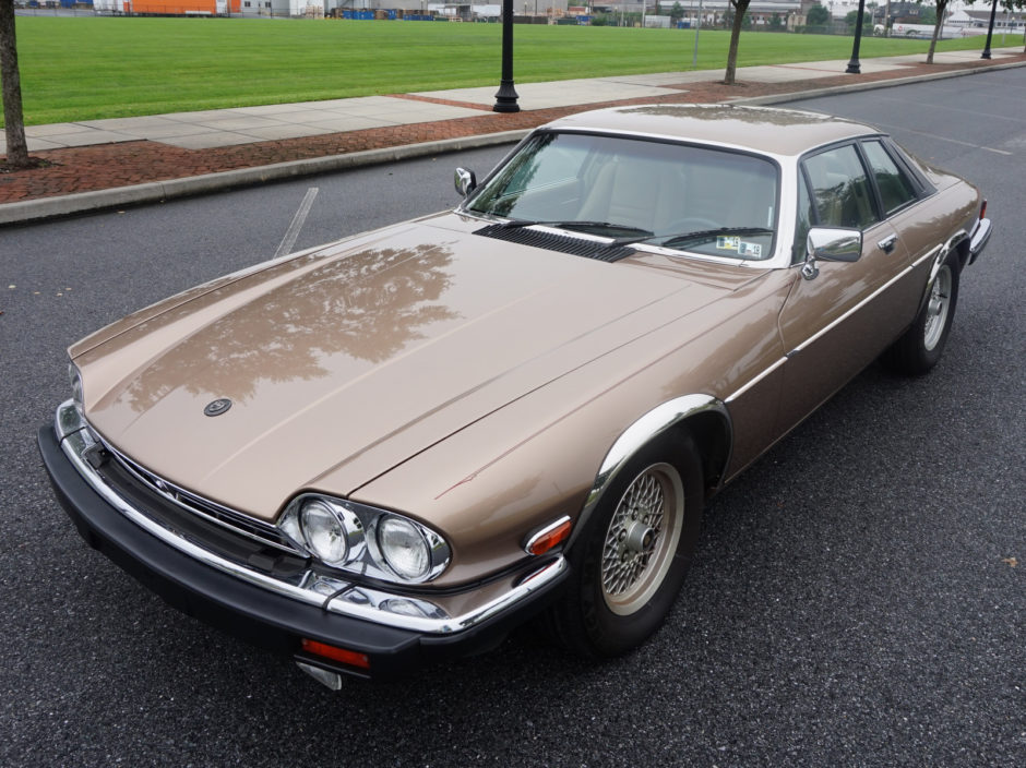 download Jaguar XJ S workshop manual