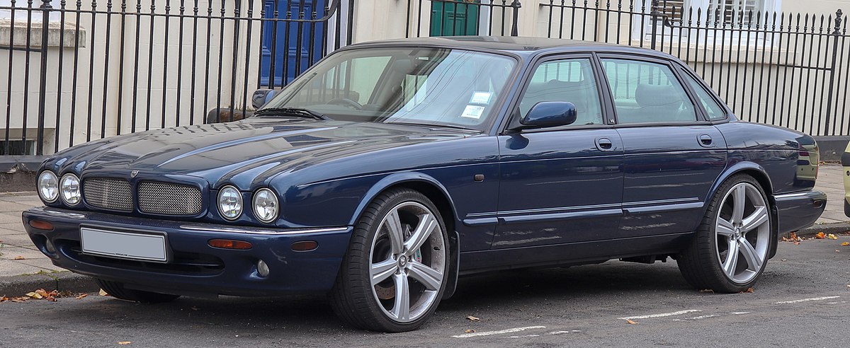 download Jaguar XJ8 XJR X308   1 workshop manual