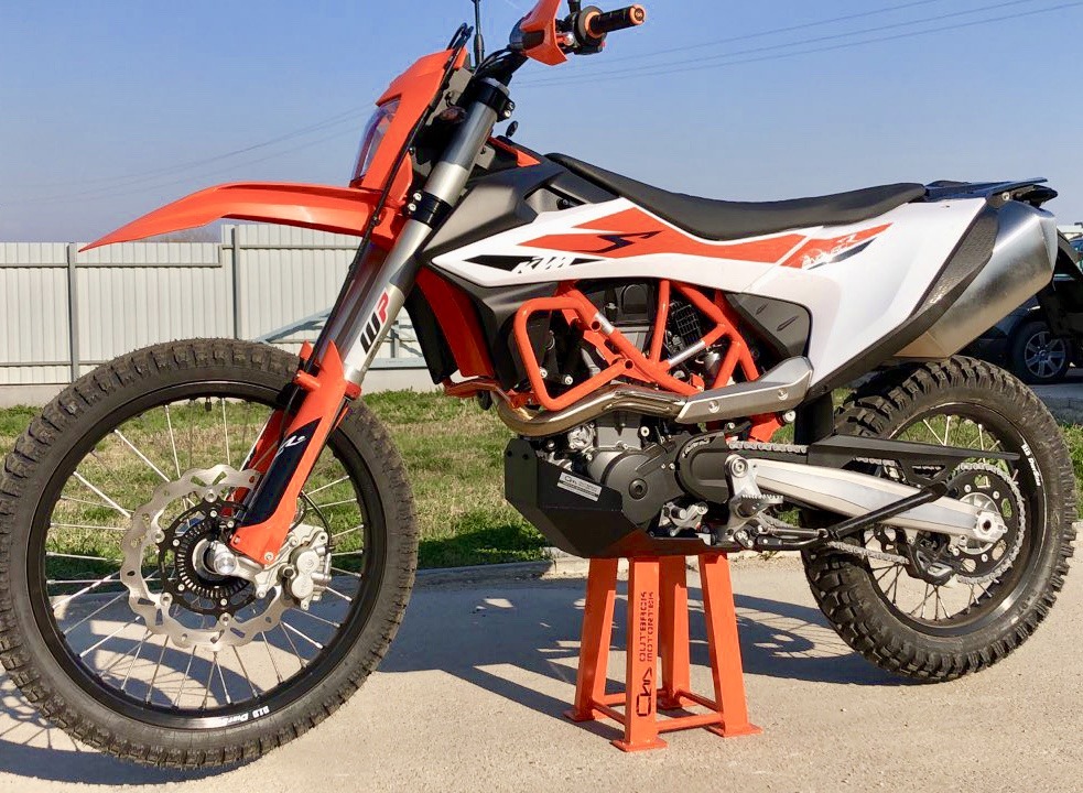 download KTM motorcycle 690 Enduro R EU 690 Enduro R AUS UK 690 Enduro R USA Manual Intalian able workshop manual