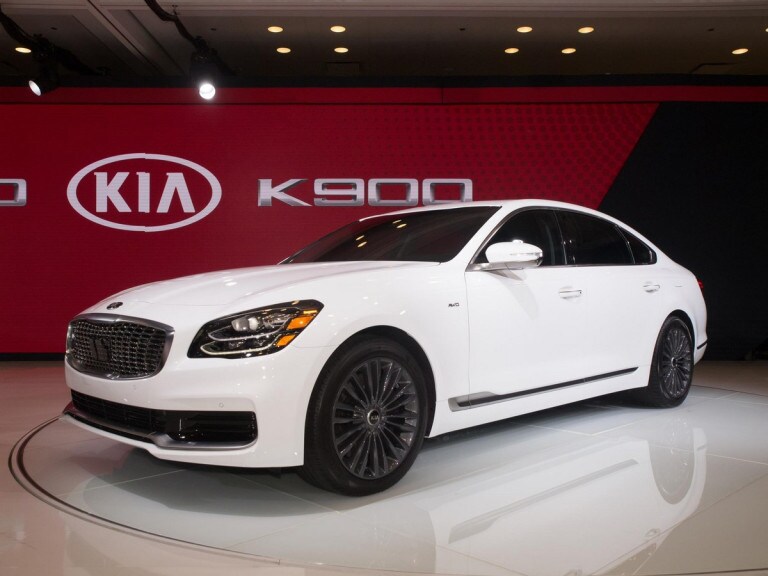 download Kia K900 workshop manual