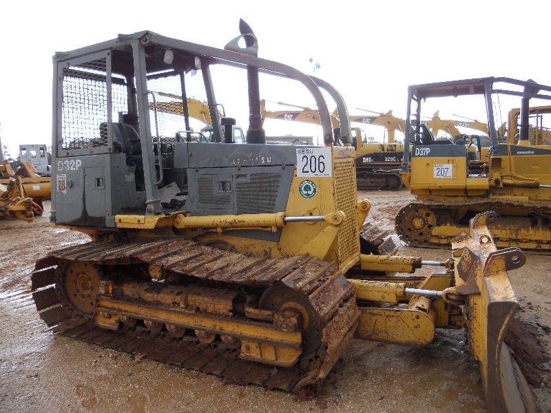 download Komatsu D32P 1 Crawler Tractor able workshop manual