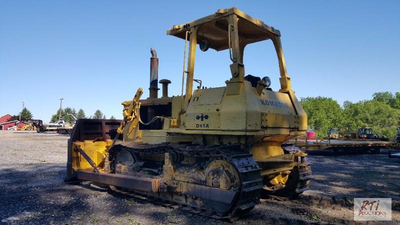 download Komatsu D41A 3 Bulldozer able workshop manual