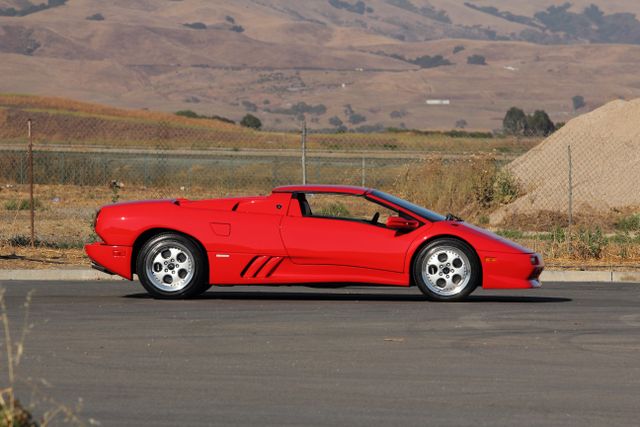 download Lamborghini Diablo VT able workshop manual