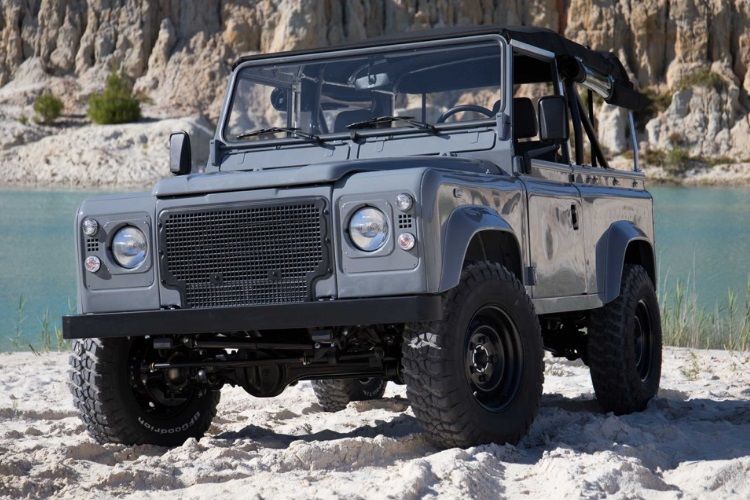 download Land Rover DEFENDER 90 workshop manual