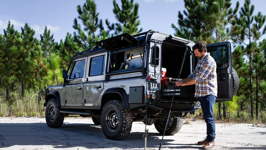 download Land Rover DEFENDER 90 workshop manual