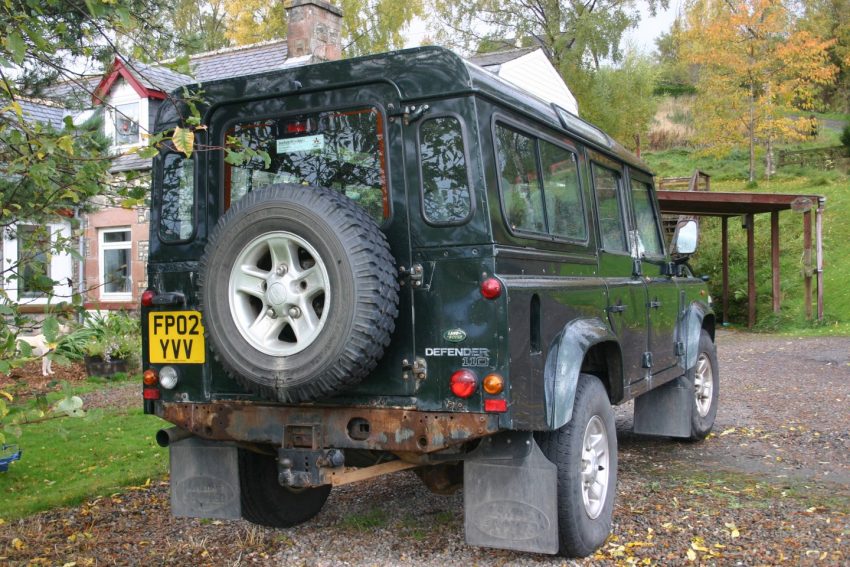 download Land Rover DEFENDER TDI TD5 workshop manual