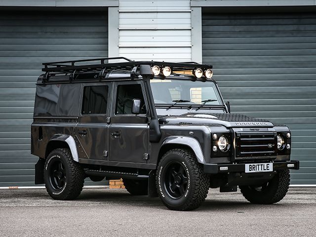 download Land Rover Defender 90 workshop manual