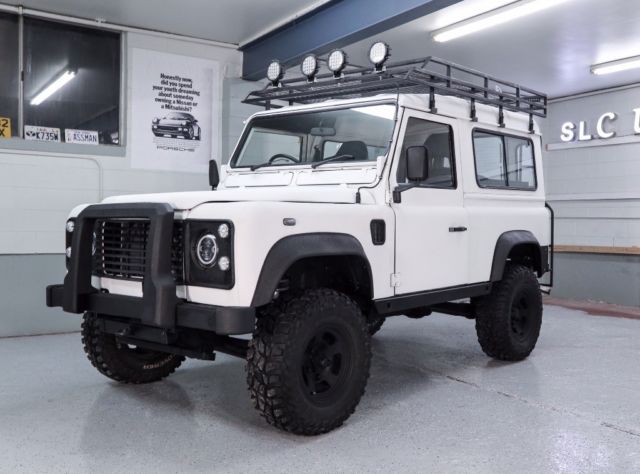 download Land Rover Defender 90 workshop manual