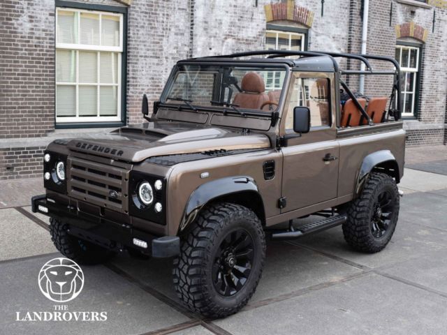 download Land Rover Defender 90 workshop manual