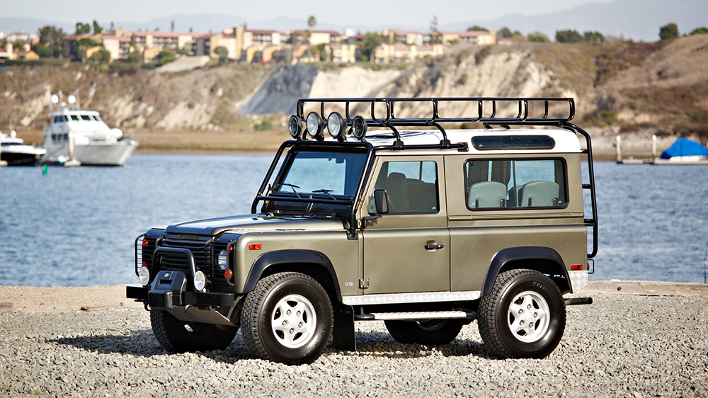 download Land Rover Defender 90 workshop manual